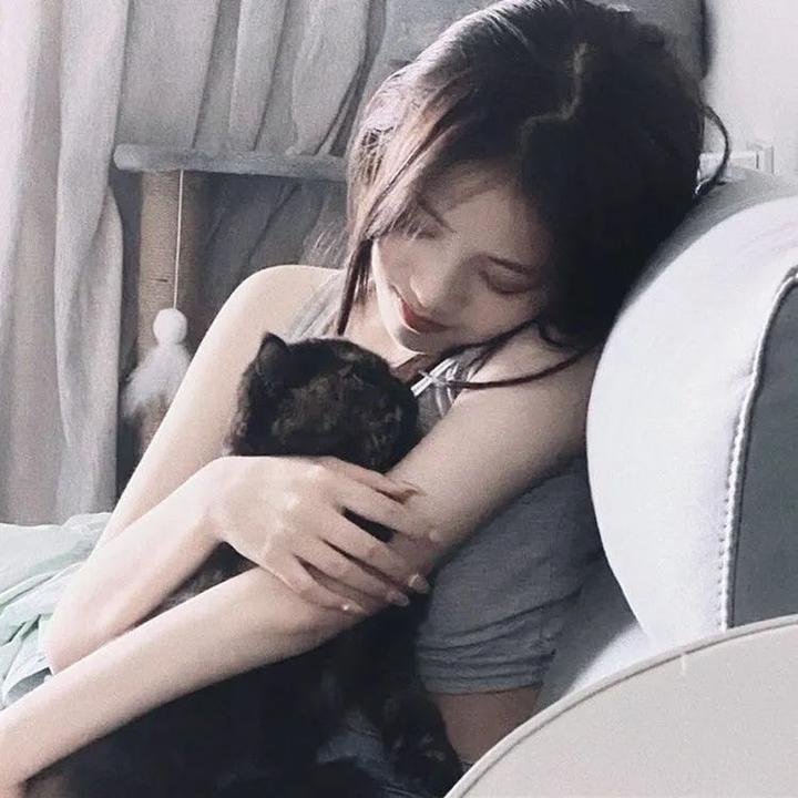 当我们黏在一起海报